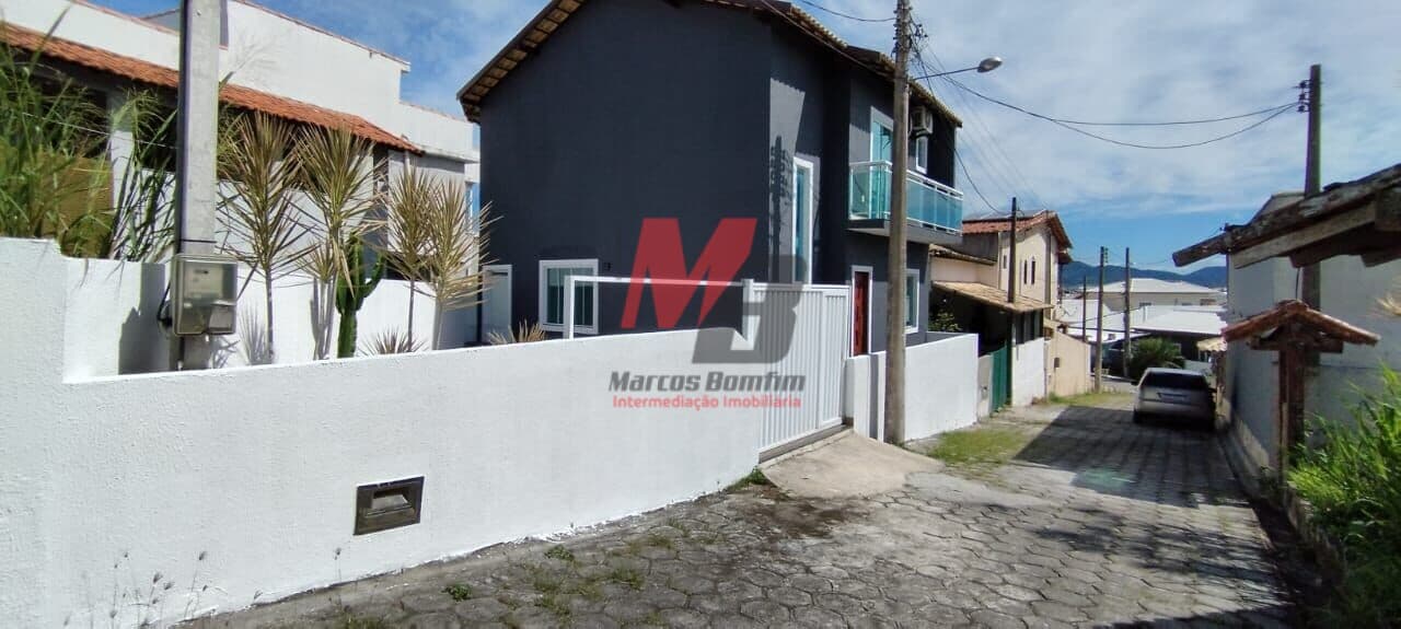 Casa em Condomínio Cisne Branco