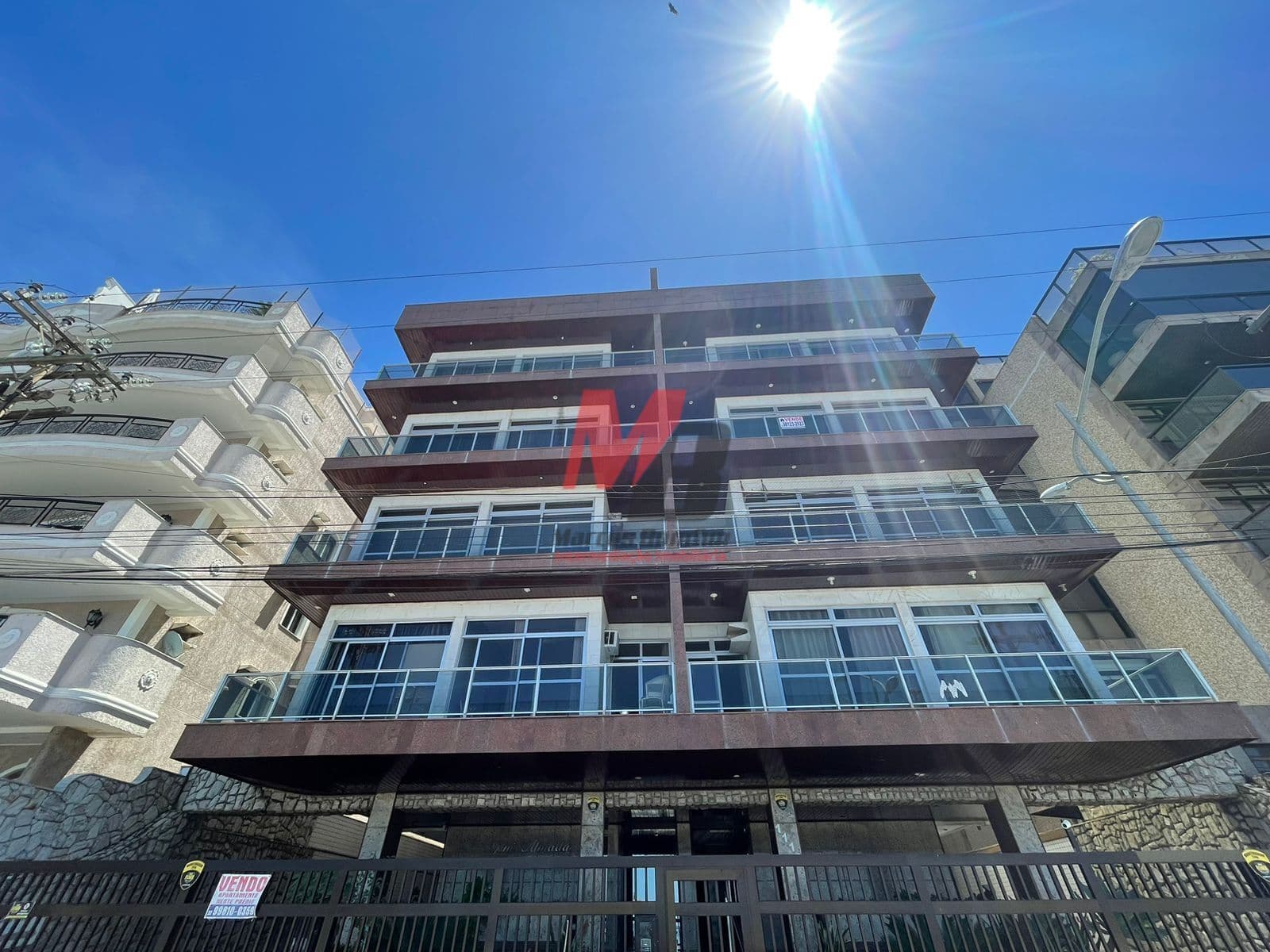 Cobertura Duplex, no centro de Cabo Frio/RJ