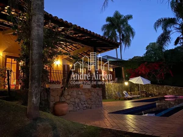 Casa em Cond. Chácara da Lagoa