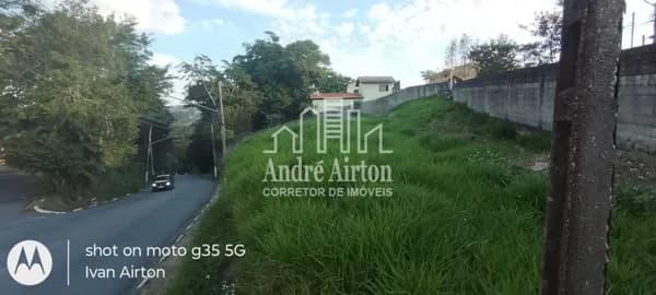 Lote/Terreno em Itapecerica da Serra - Centro