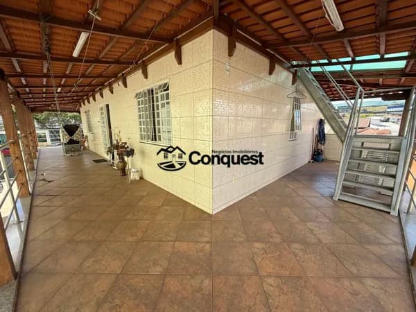 Casa 03 Quartos com suíte em lote 420 metros