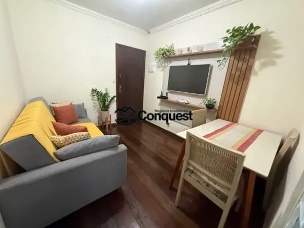 Apartamento 02 Quartos, 01 andar, Bairro Novo Riacho Contagem