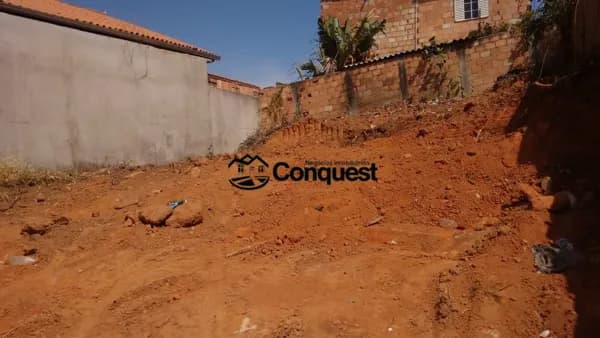 Vendo Lote com 200m² (10x20) - Bairro Chácara Califórnia, Contagem !