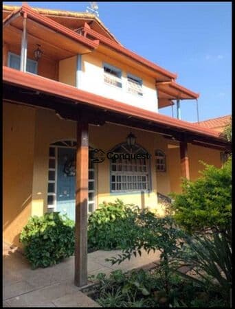 Excelente Casa 07 Quartos com 04 suítes Bairro Ingá Betim