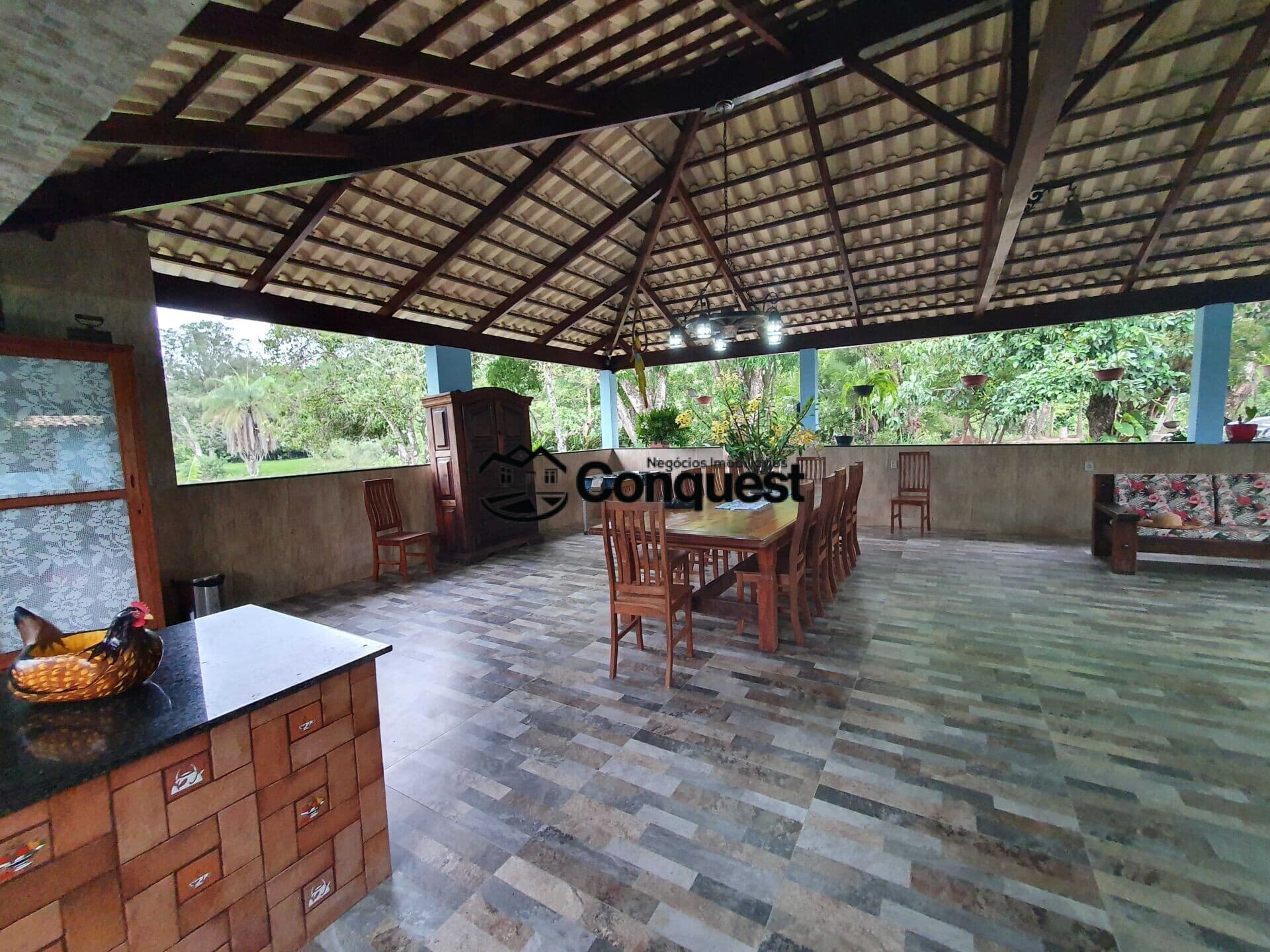 Vendo - Linda Fazenda de 13 Hectares, estruturada, grande lagoa, Esmeraldas !!