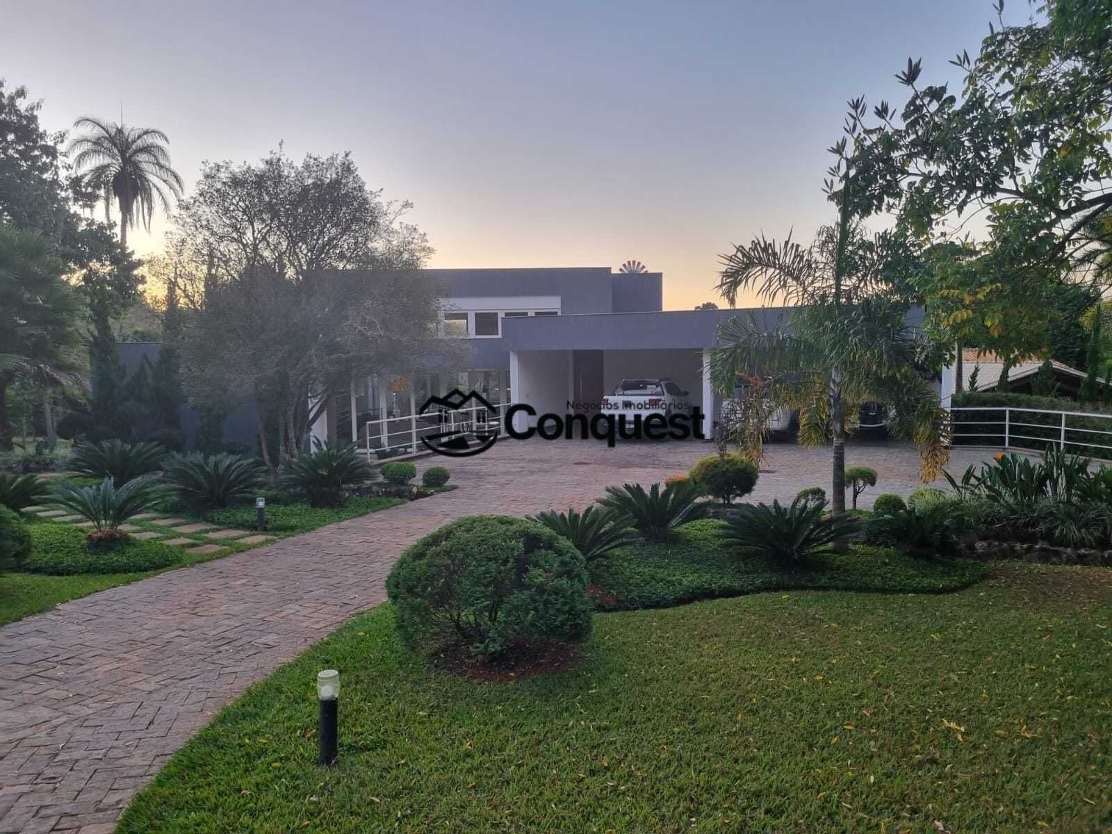 Casa de Alto Padrão em Condomínio em Centro, Igarapé/MG
