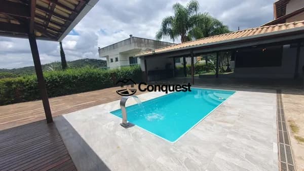 Vendo Linda Casa dentro Condomínio Quintas da Jangada 1ª Seção - Sarzedo
