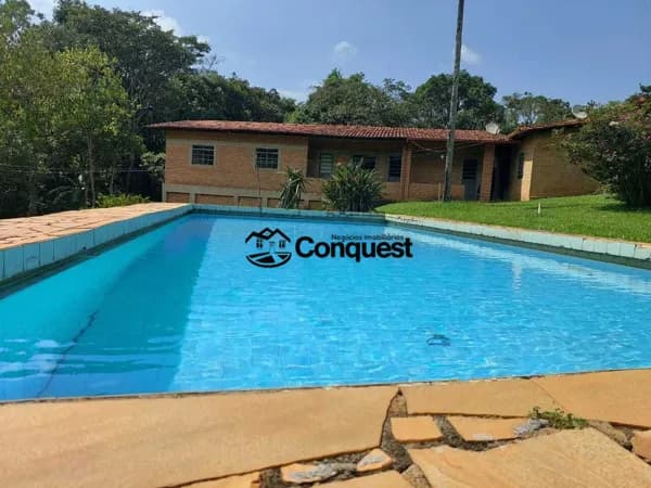 Linda Chácara à Venda em São Joaquim de Bicas/MG | 16.000 m² de Área, Completa Estrutura de Lazer e Produção !!