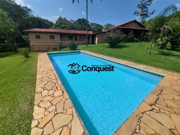 Linda Chácara com lazer completo, muita agua e 16.000m² - Cidade São Joaquim de Bicas !