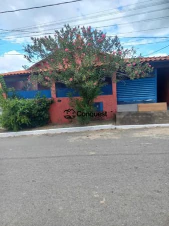 Vendo Linda Casa 02 Quartos - Plana - Bairro Cidade Nova - Nova Serrana/MG !