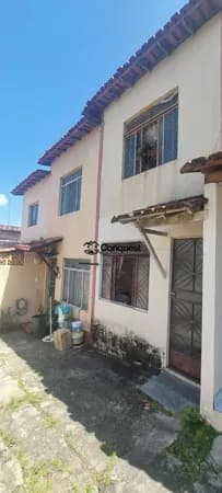 Vendo Casa Geminada 02 Quartos Bairro Amarante Betim - Avenida Tapajós !