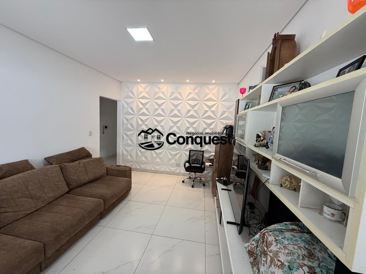 Vendo bela Casa Linear 03 Quartos - Lote 360m² - Bairro Itacolomi - Betim !!