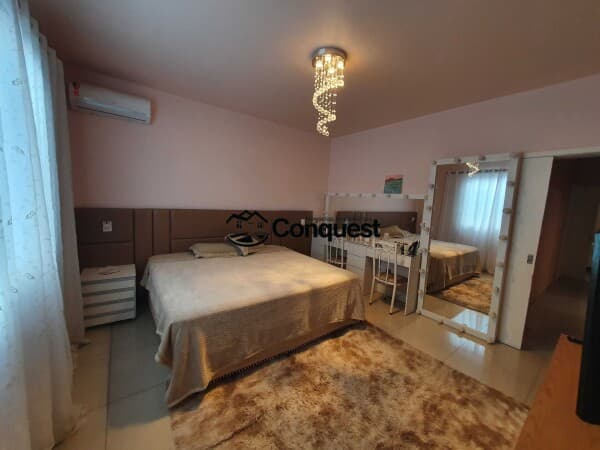 Vendo Linda Casa 03 Quartos com suíte, 02 vagas de Garagem, Bairro Tirol, Barreiro !