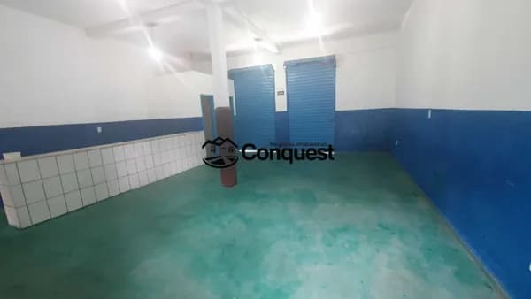 Loja com 65m² com 02 banheiros, cozinha Bairro Novo Riacho Contagem