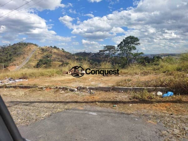 Oportunidade de Construção ! Vendo Lote 361m² - Bairro Tropical, Contagem !