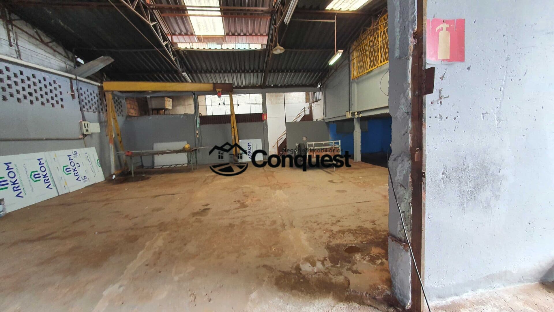 Vendo - Galpão Bairro Santa Helena Contagem - Proximo Prefeitura !