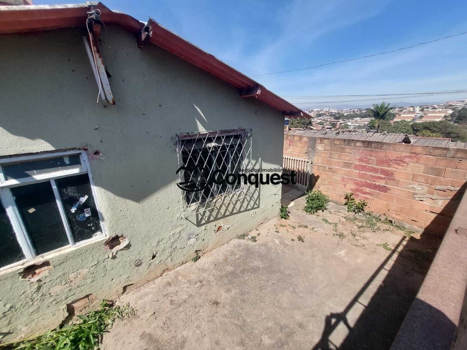 Vendo lote com Casa 02 Quartos em lote 180m²- Bairro Bom Retiro - Betim
