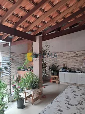 CASA COM ÁREA GOURMET NO PARQUE RESIDENCIAL JUNDIAÍ