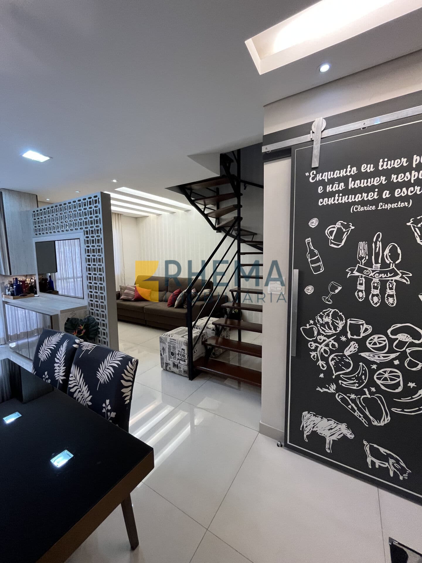 Casa com 3 Dormitórios no Condomínio Garden Resort - Jardim Shangai - Jundiaí/SP