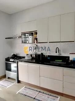 Casa à Venda na Cidade Nova em Jundiaí - 3 Dormitórios e Quintal Amplo