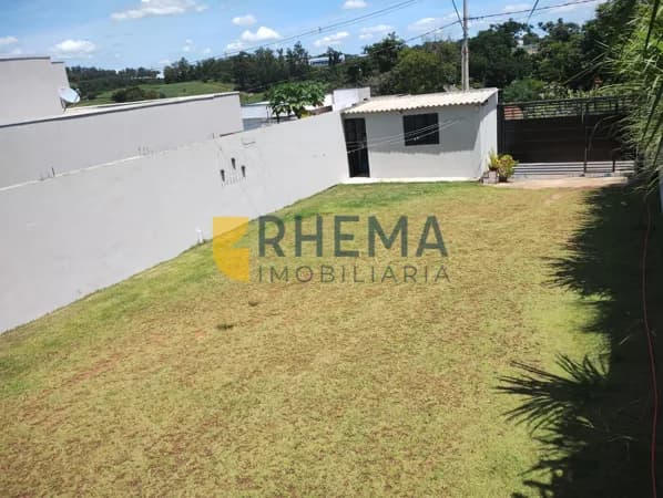 Casa Nova com Amplo Terreno em Louveira – Próximo ao Parque Capivari