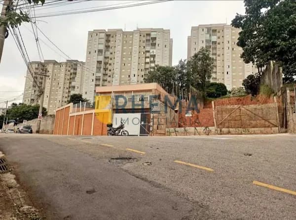 Terreno de 484 m² na Vila Nambi – Uso Misto e Alta Visibilidade