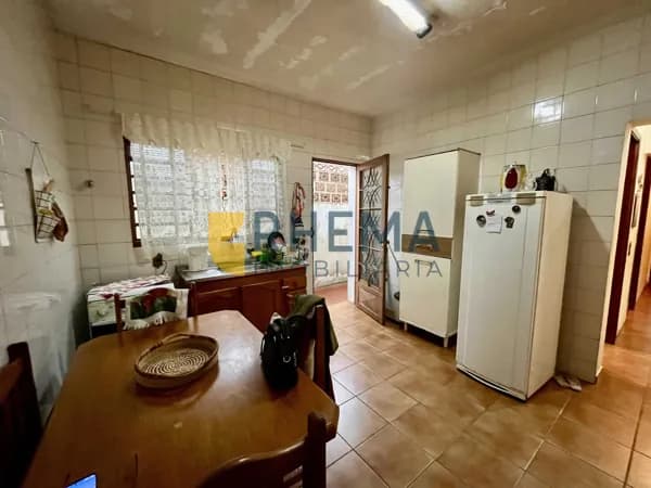 Casa em Conjunto Habitacional São José, Campo Limpo Paulista/SP
