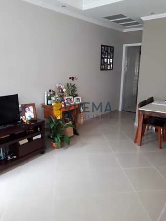 Casa em Condomínio com 2 Dormitórios no Jardim Martins - Condomínio Ônix