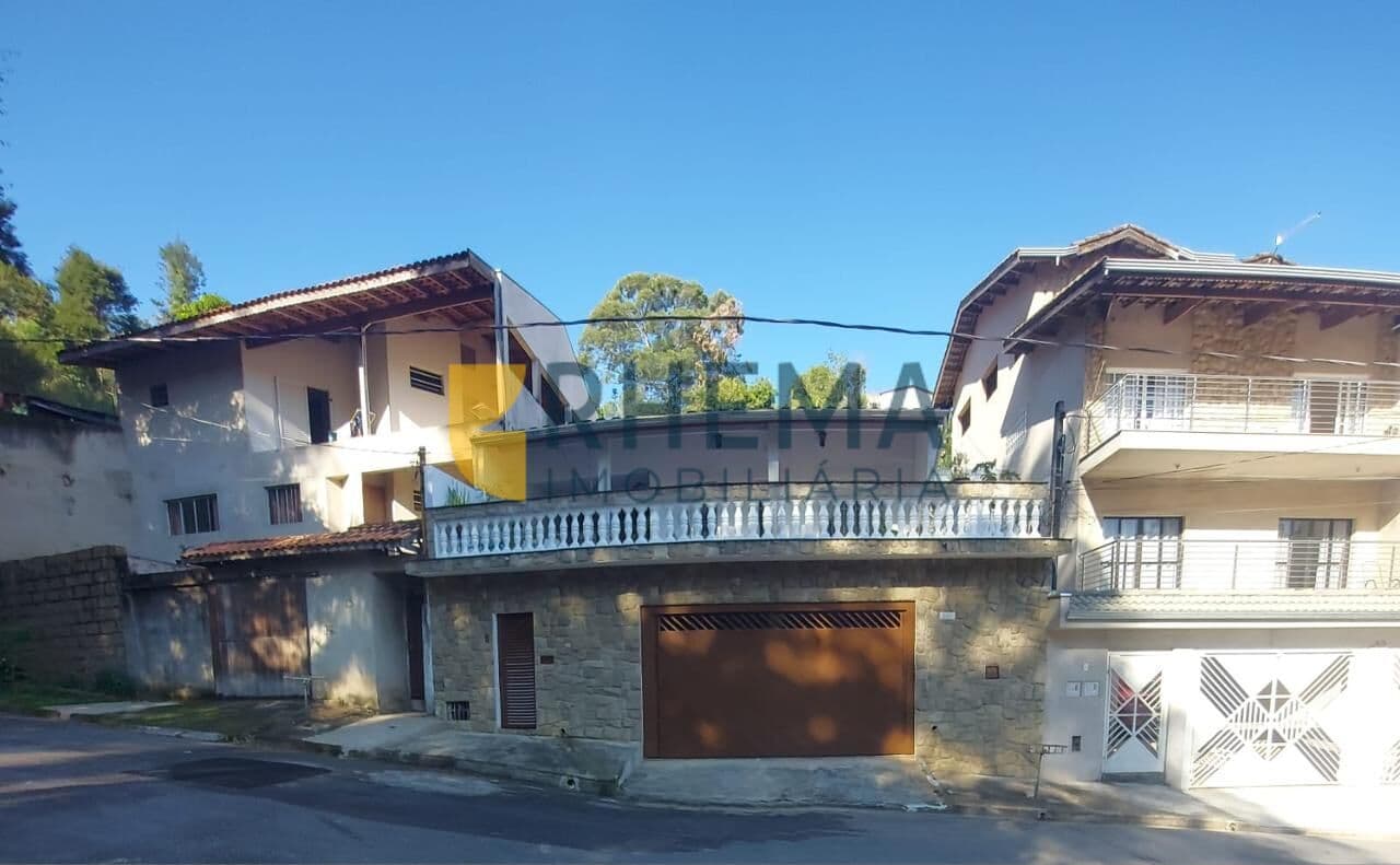 Casa Ampla com 4 Dormitórios e Terraço Gourmet – Jardim Caçula, Jundiaí