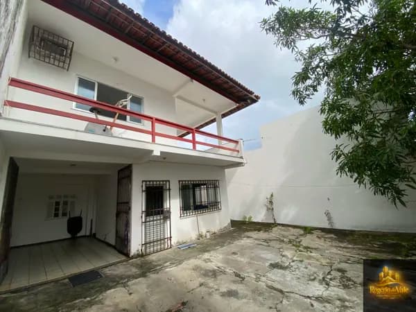 IPITANGA Póx. á Praia - Casa Dúplex, Praia de Ipitanga com 4/4 - 3 Suítes, Garagem - Próximo ao mar