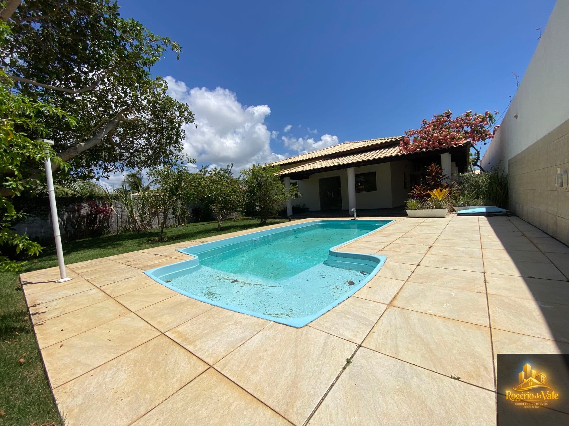 Oportunidade Casa em Condomínio em Bara de Jacuipe, Camaçari/BA
