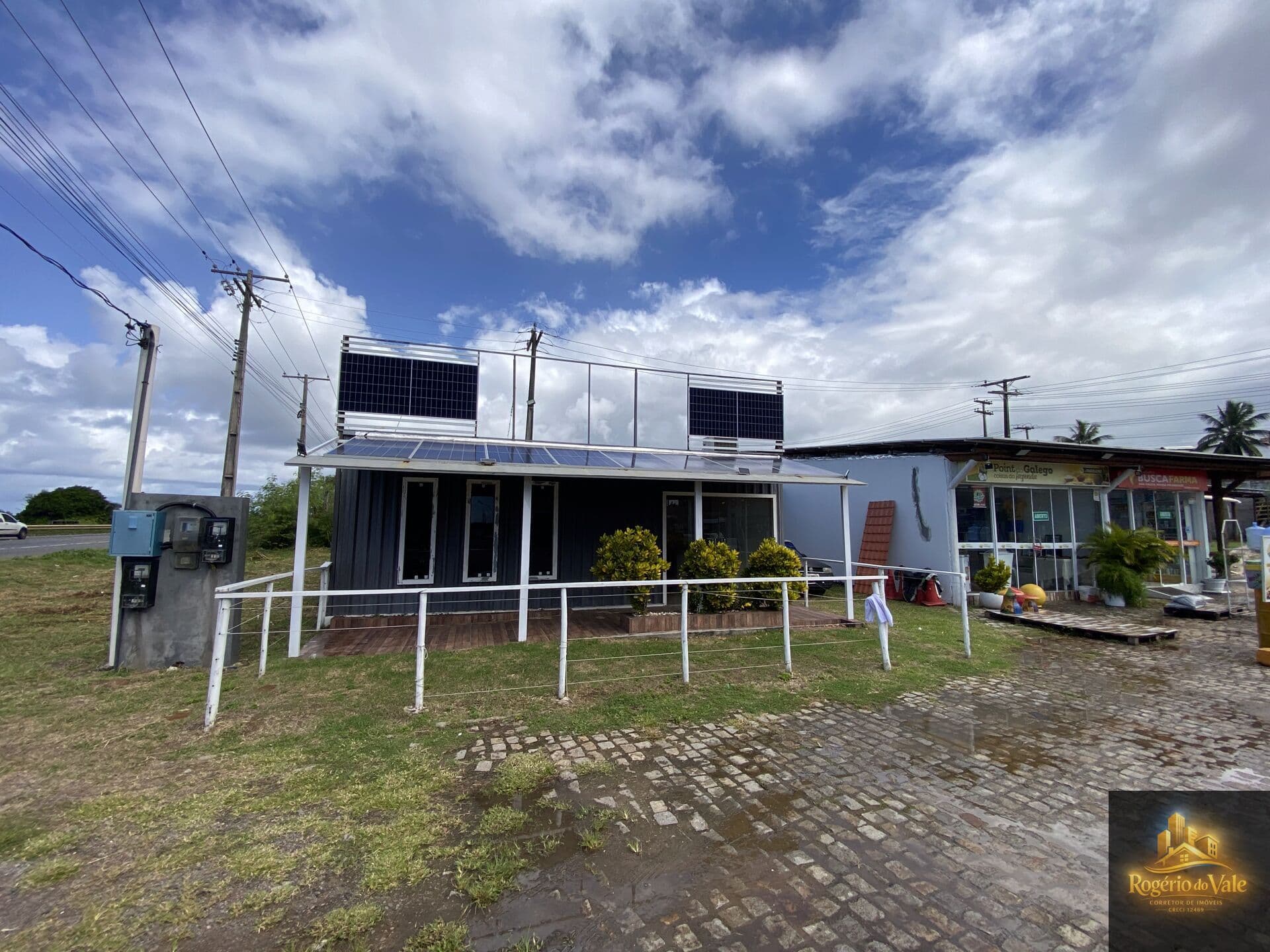 Alugo Ponto Comercial em Arembepe - Estrada do Coco - Posto Gasolina BR