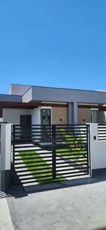 Casa Geminada com ótimo custo beneficio