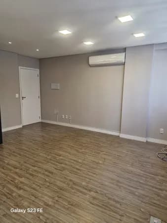 Excelente sala comercial no pagani