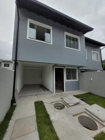 Casas Geminadas com suíte em forquilhas