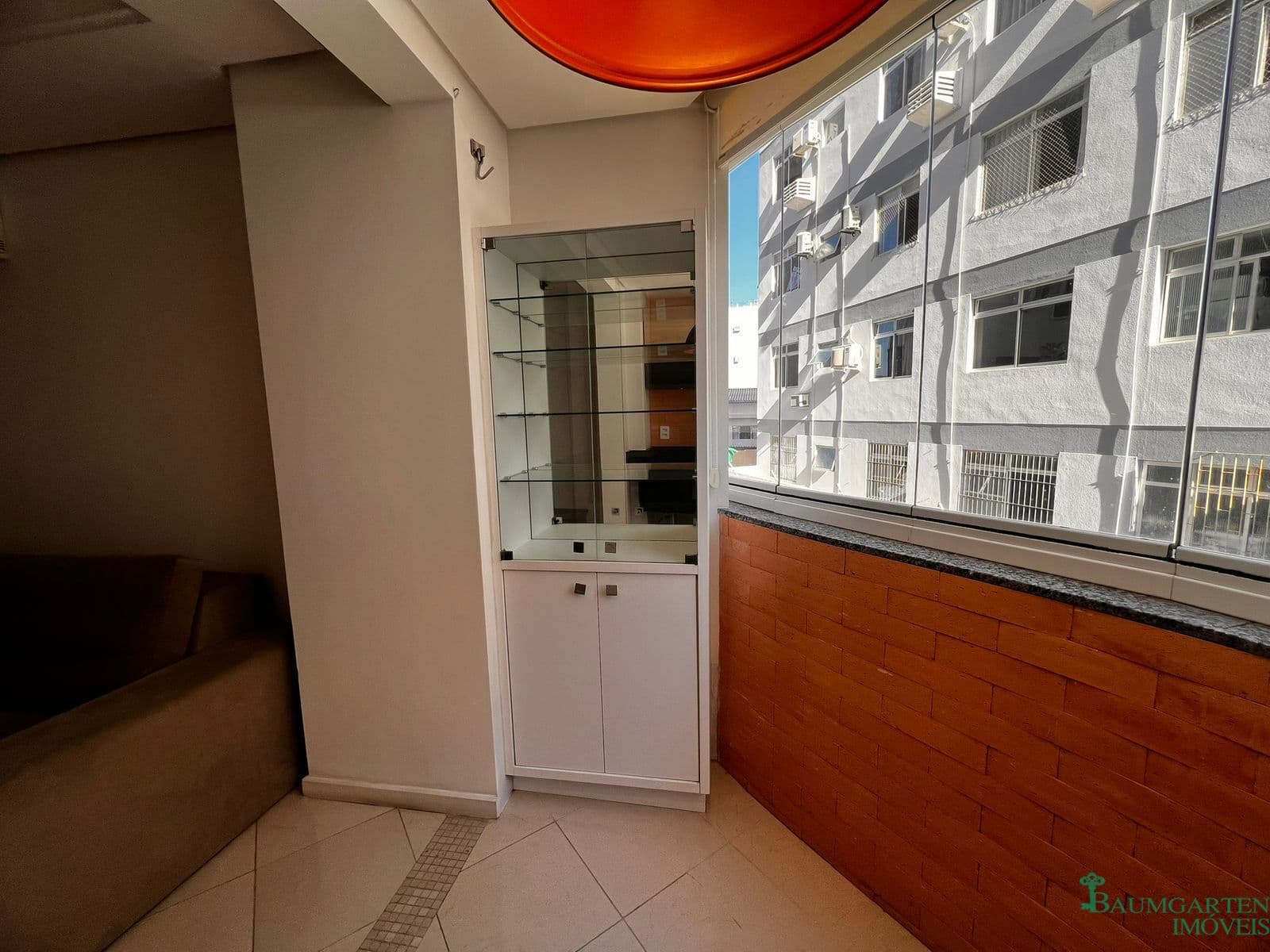 Apartamento no coração de coqueiros