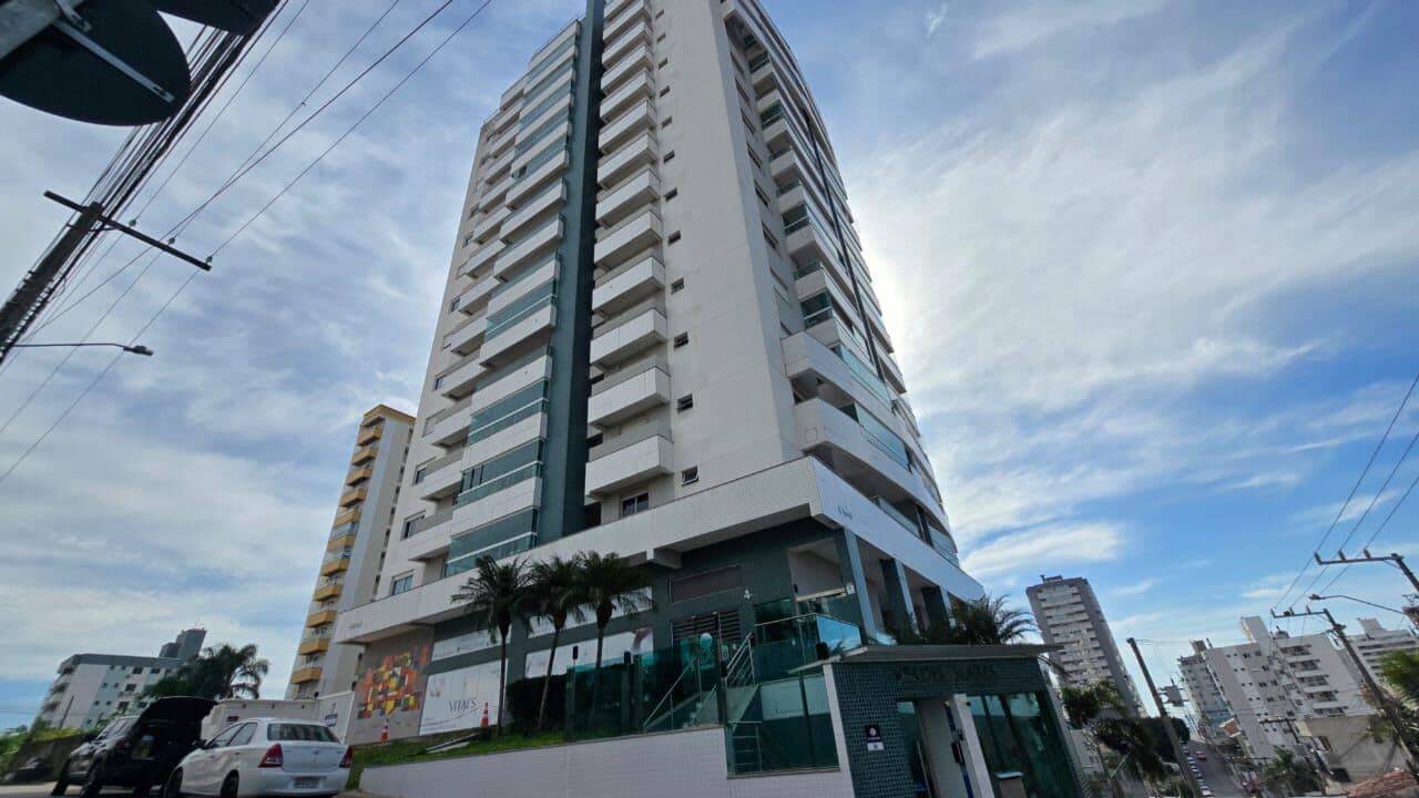 Apartamento 2 dormitórios com suíte