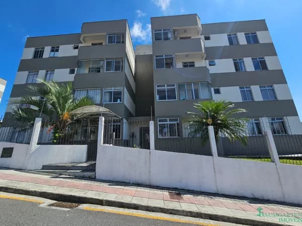 Excelente apartamento na praia comprida