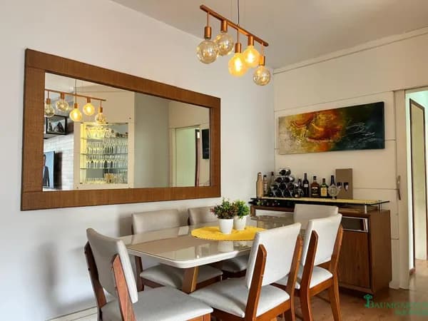 Apartamento 3 dormitórios com suíte recentemente reformado