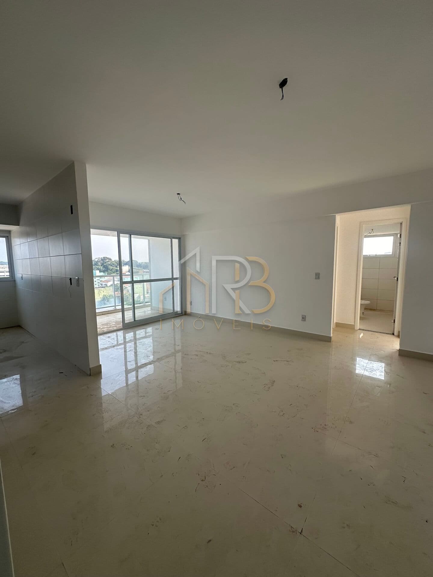 Apartamento novo , com vista mar .