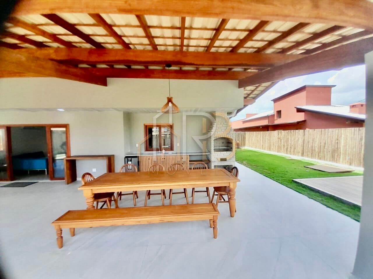 Casa Alto Padrão 6 suítes em condomínio fechado de frente ao mar