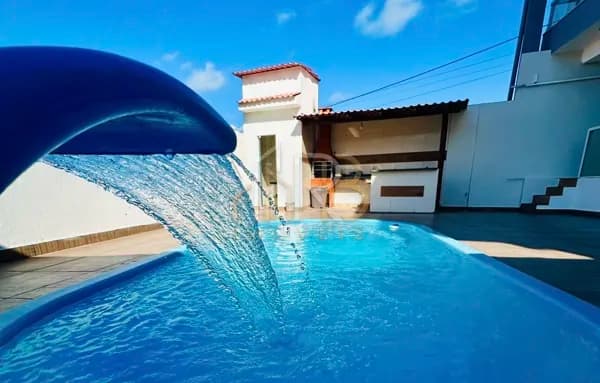 Imóvel na zona sul com Piscina