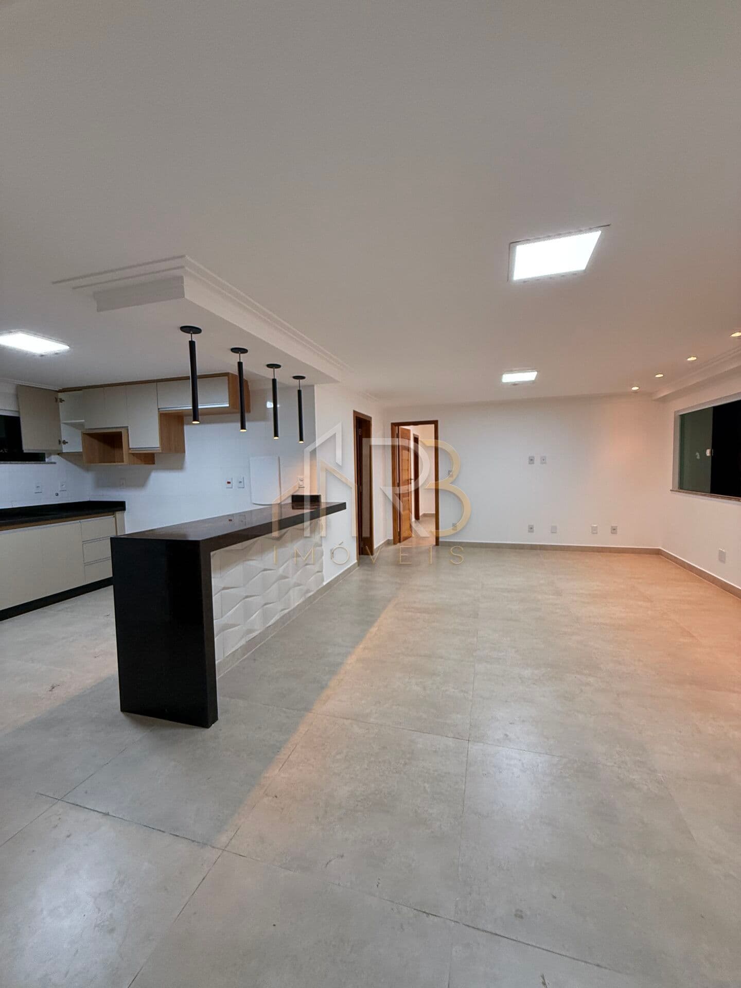 ALUGA-SE – LINDO APARTAMENTO NOVO NO BAIRRO PACHECO – REGIÃO CENTRAL