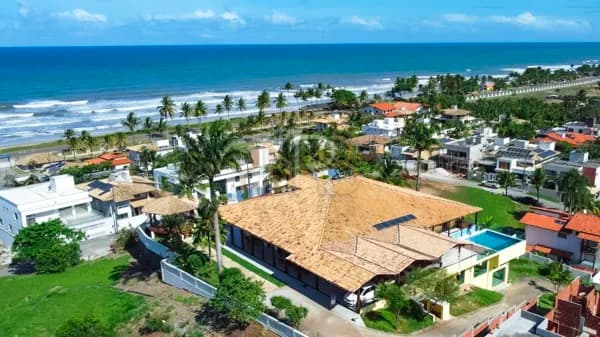 Casa de alto Padrão em Condomínio Nobre em Ilhéus