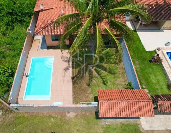 Casa pertinho do Mar.
