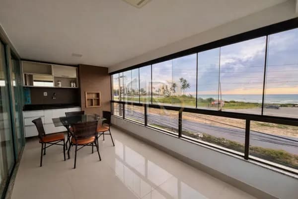 Apartamento de frente para o mar na praia do milionários em Ilhéus