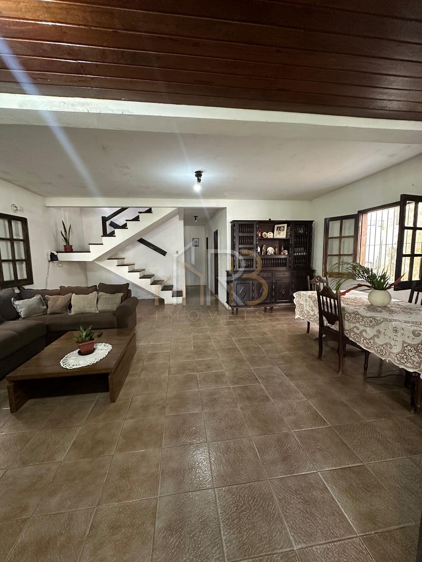 Casa localizada no Jardim Pontal em Ilhéus