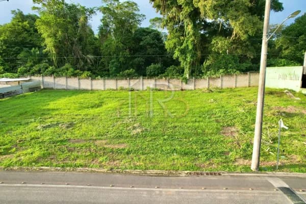 Terreno em Condomínio Fechado Cidadelle House