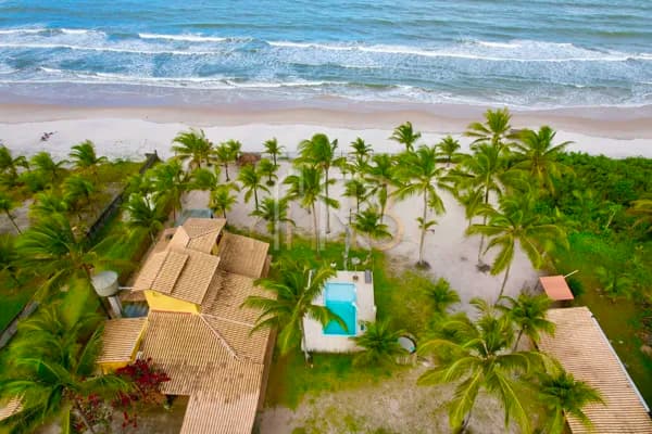 Linda casa de frente para o mar, na paradisíaca Rodovia Ilhéus–Itacaré