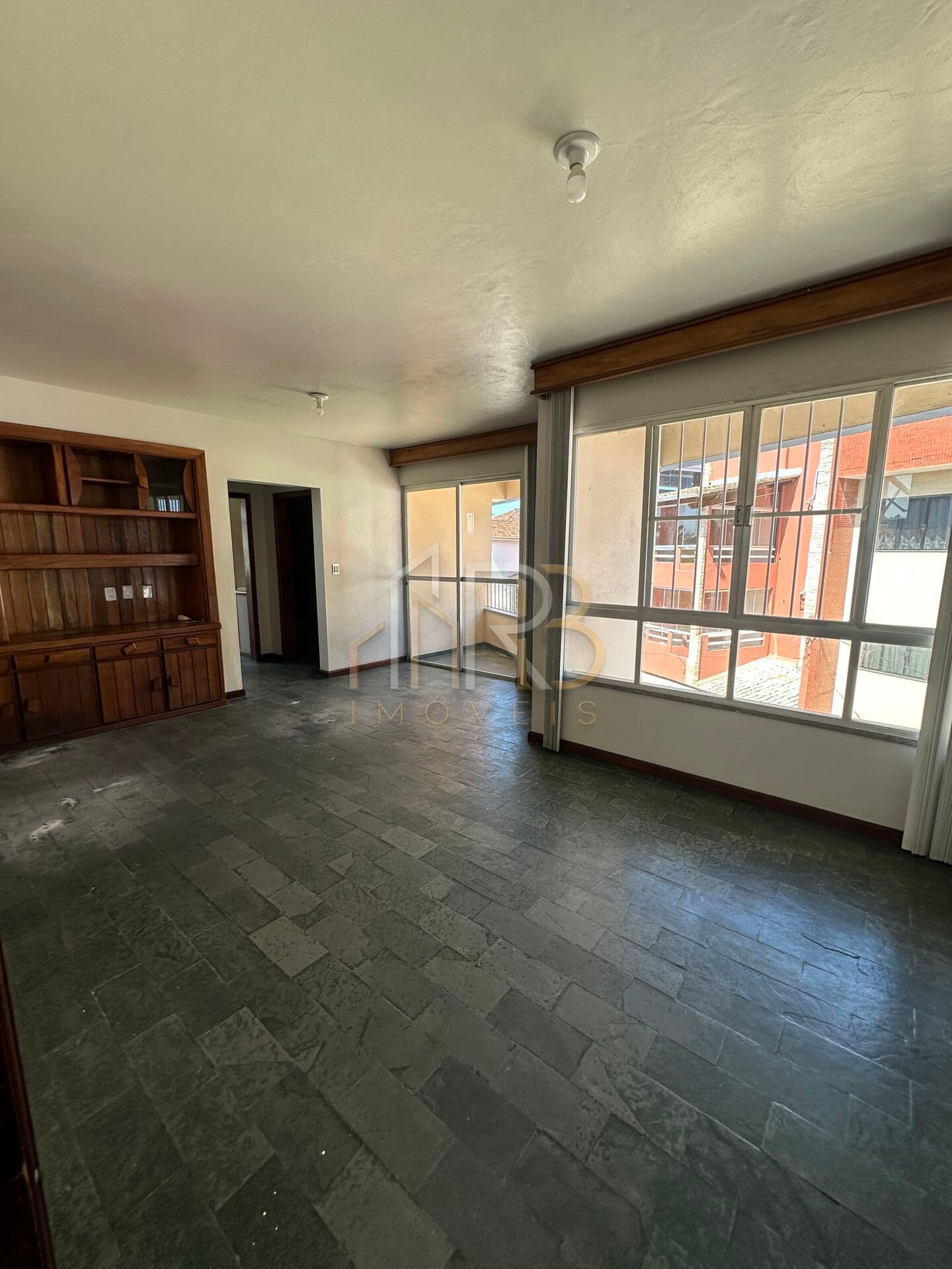 Apartamento 2/4 pontal.